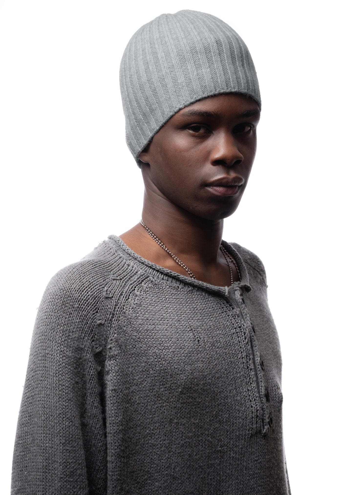 RIBBED WOOL BEANIE DARK GREY