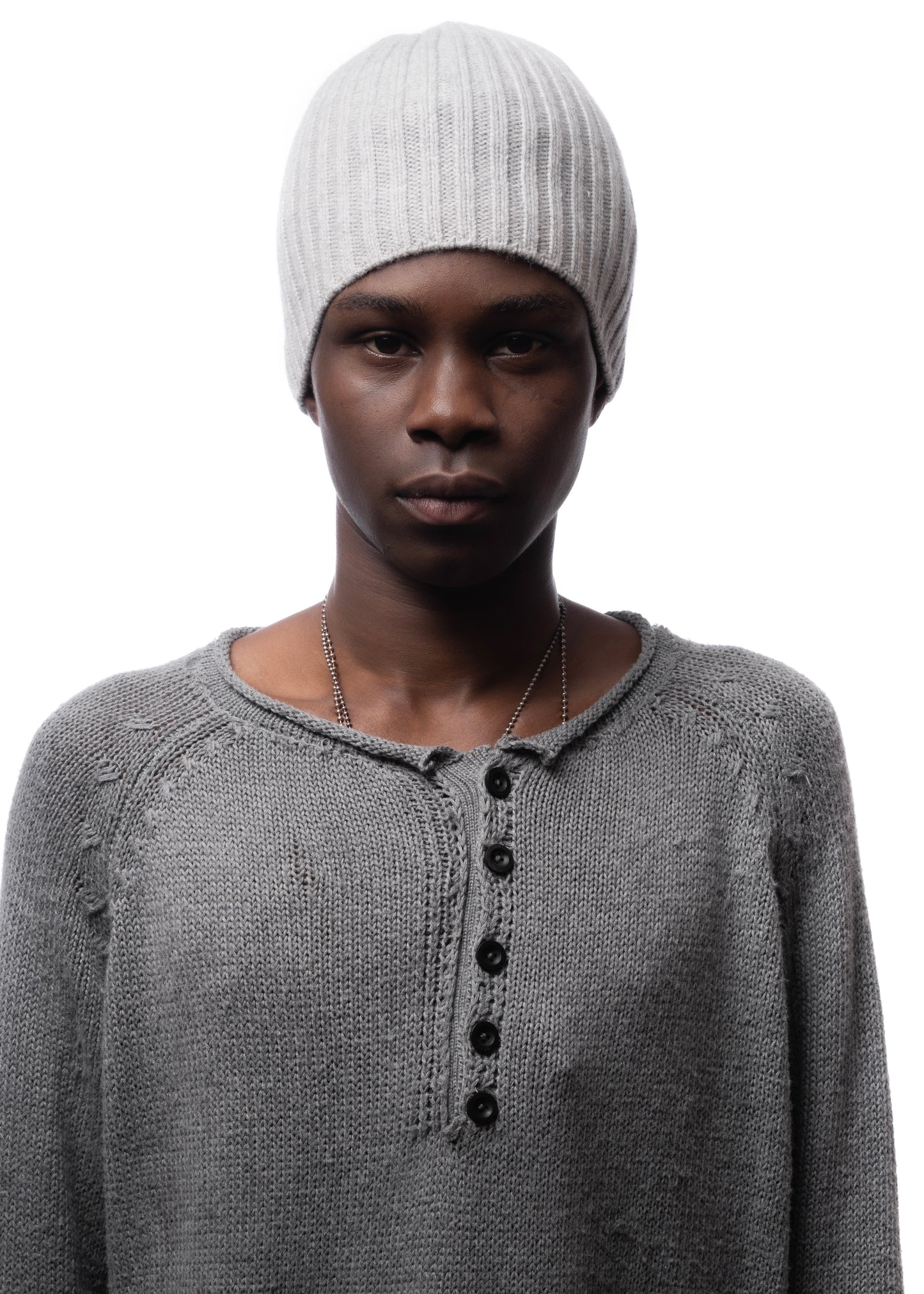 RIBBED WOOL BEANIE LIGHT GREY