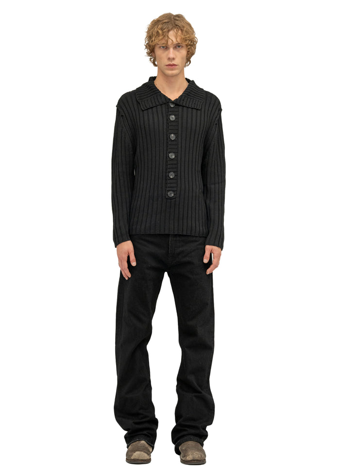 BUTTON LINE KNIT JUMPER BLACK