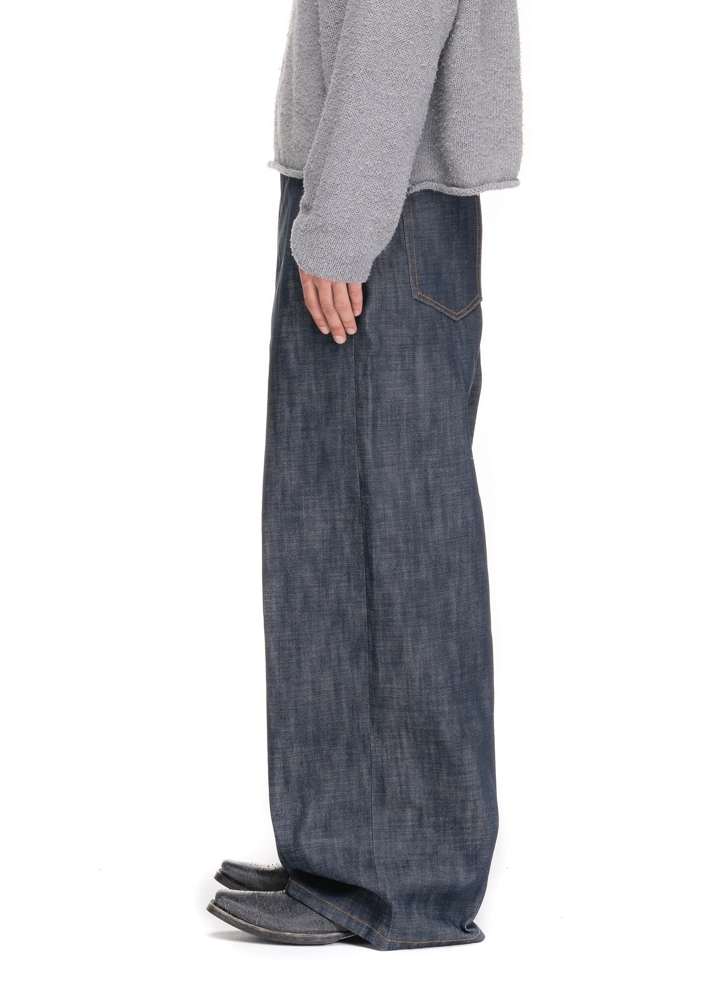 BASIC RAW DENIM JAPANESE ULTRA LOOSE FIT