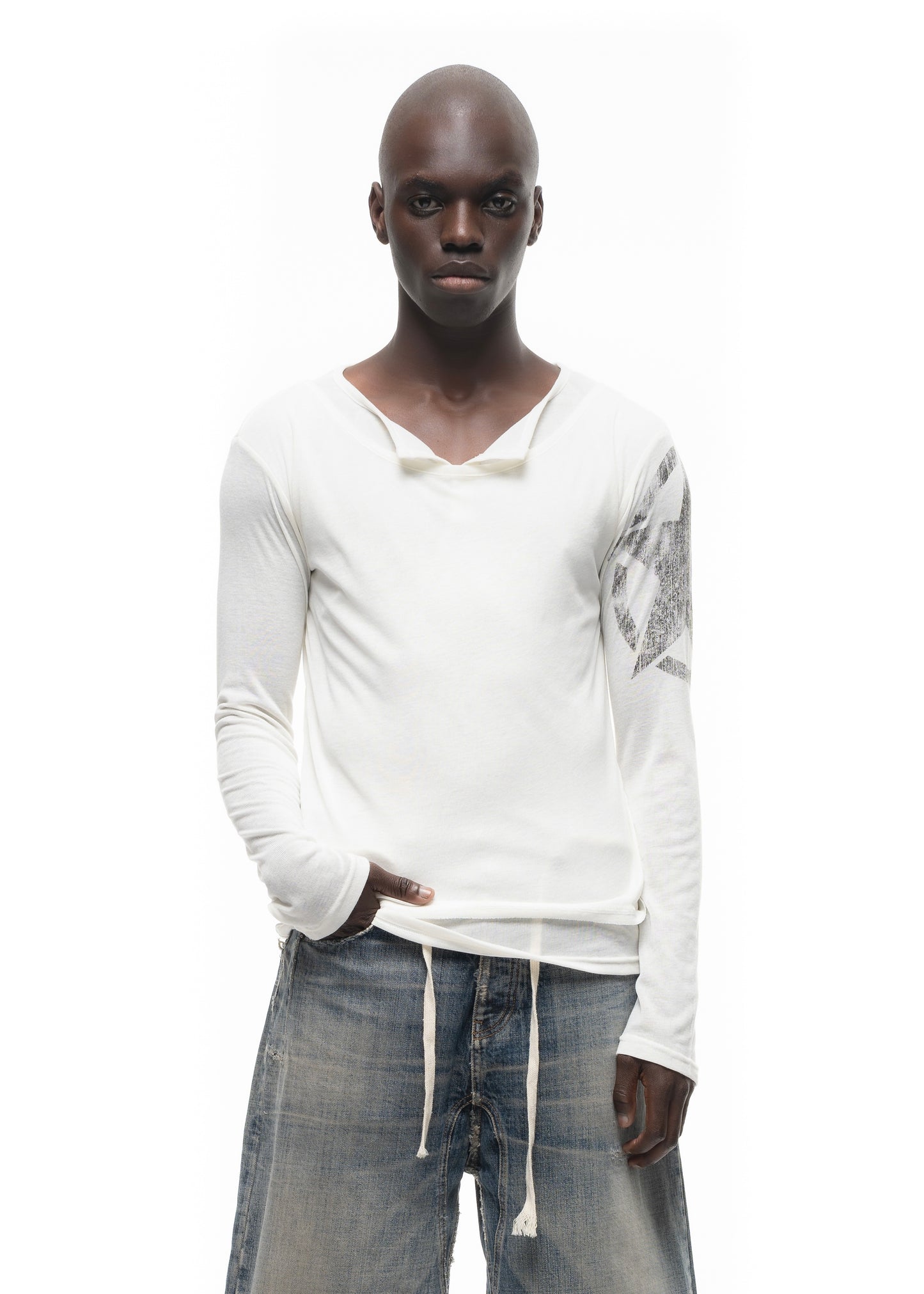 STAR SLEEVE DOUBLE-LAYERED BUTTON LONGSLEEVE WHITE