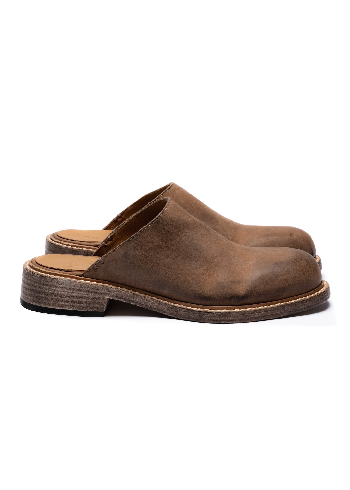 MULE BEIGE USED 003