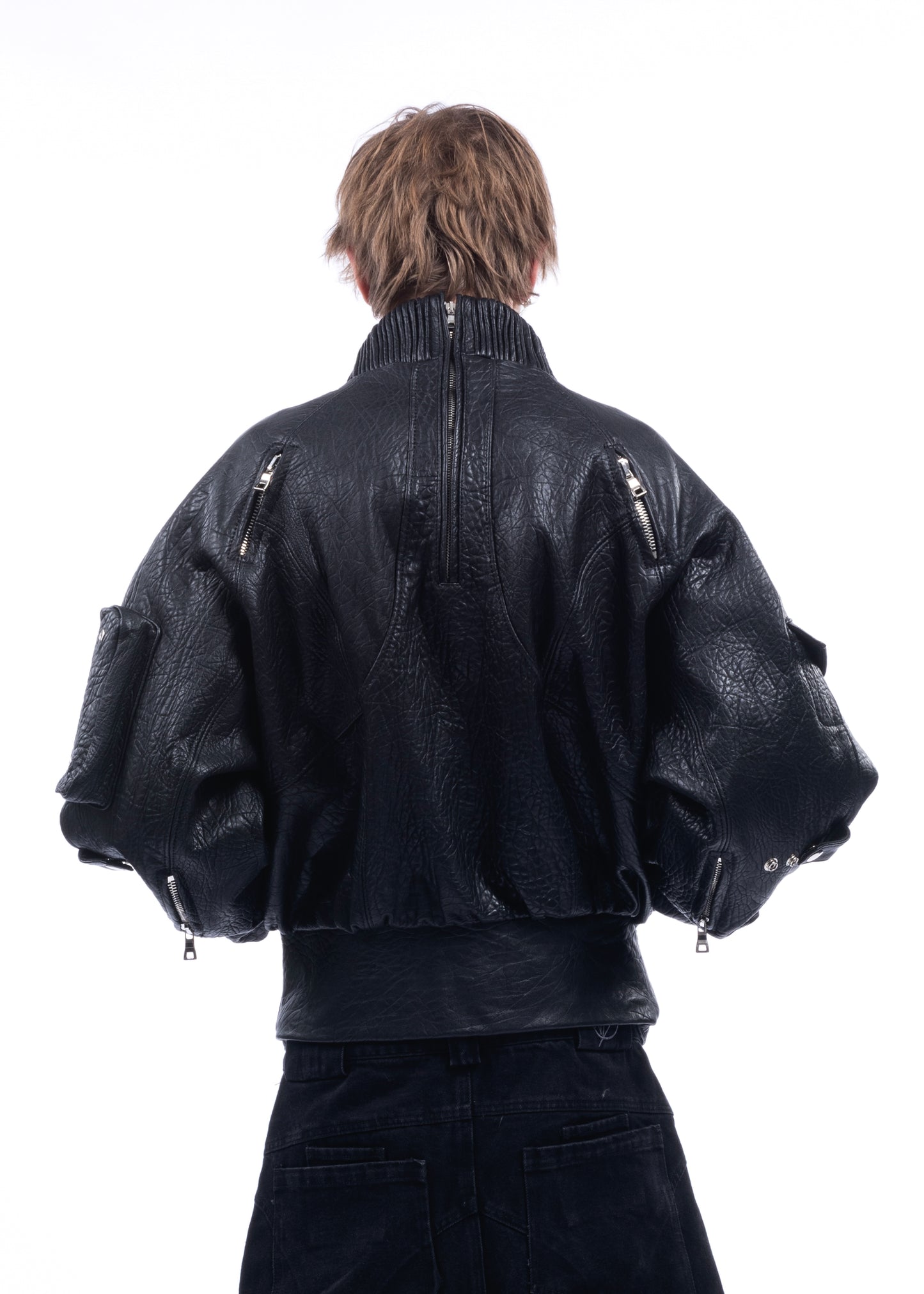 PULL OVER CONCRETE LEATHER BOMBER