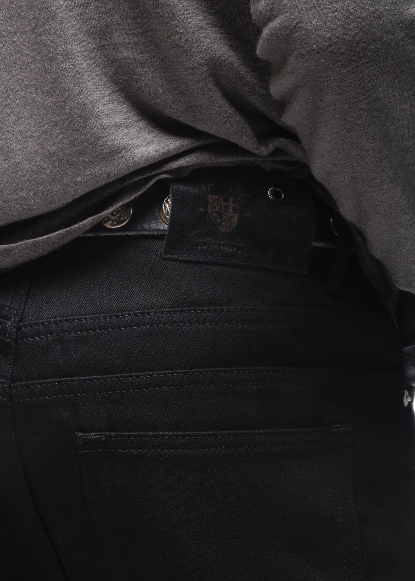 JAPANESE SELVEDGE REGULAR DENIM BLACK