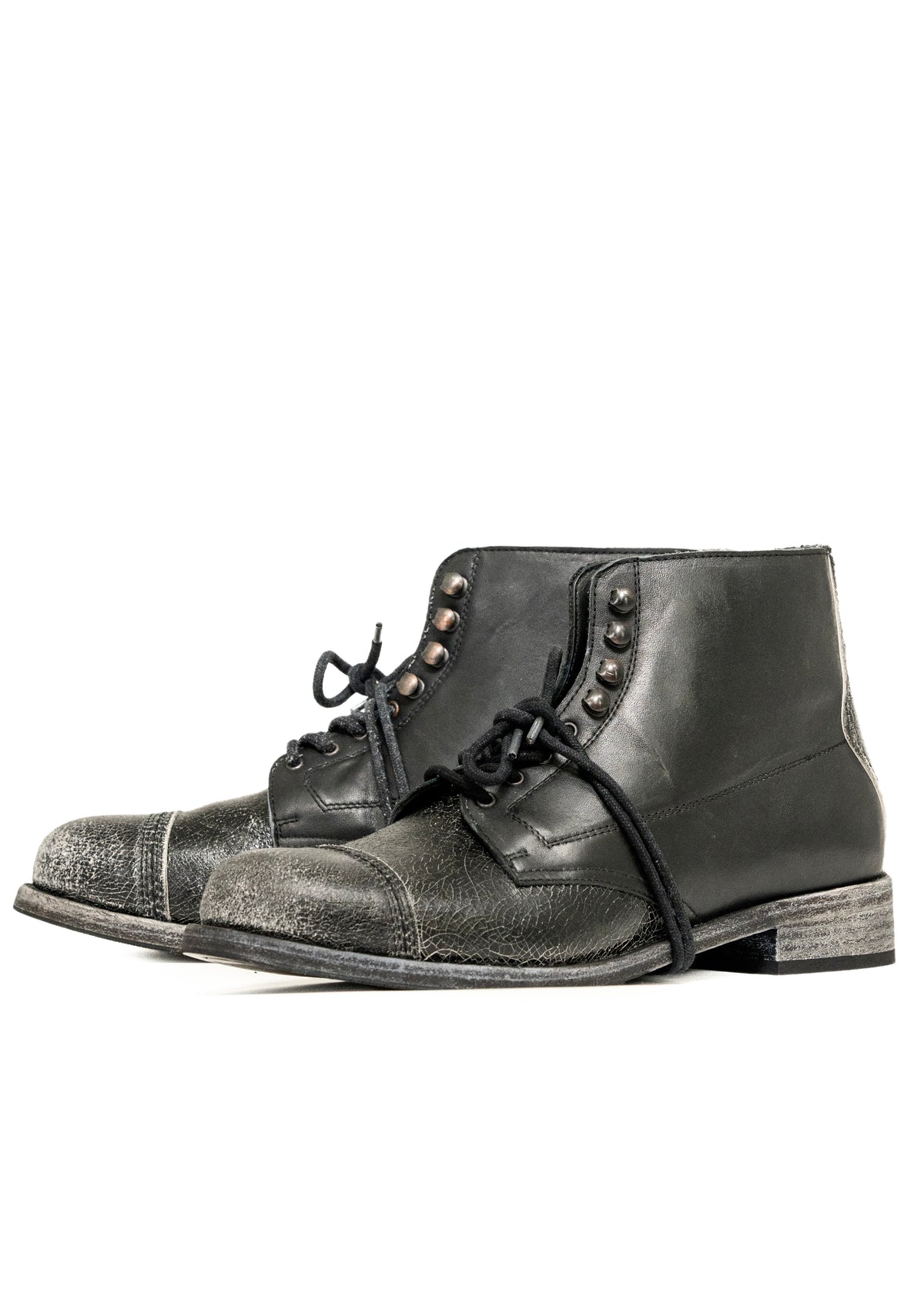 UTILITY BOOTS CRACKED BLACK