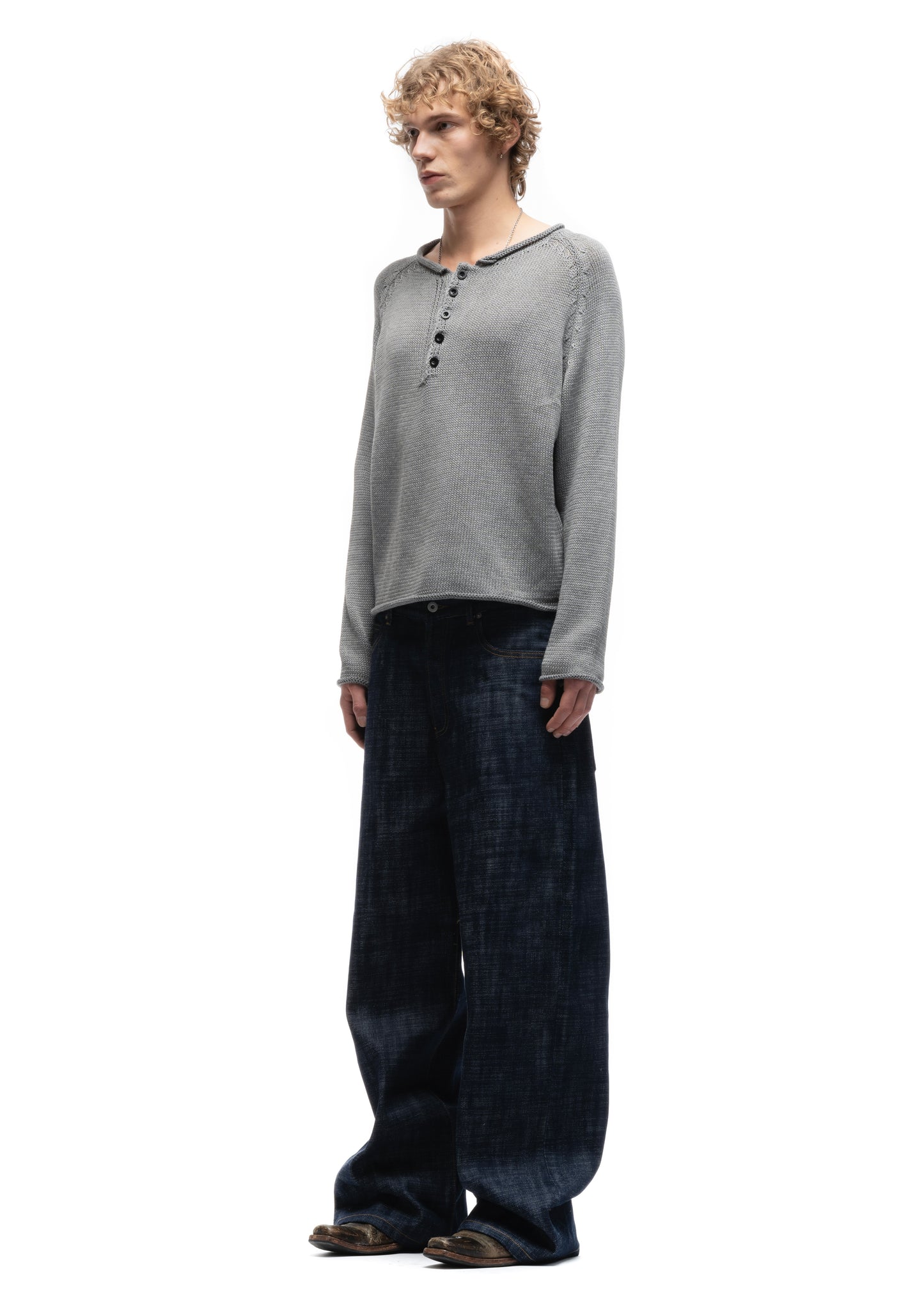 BUTTON KNIT SWEATER GREY