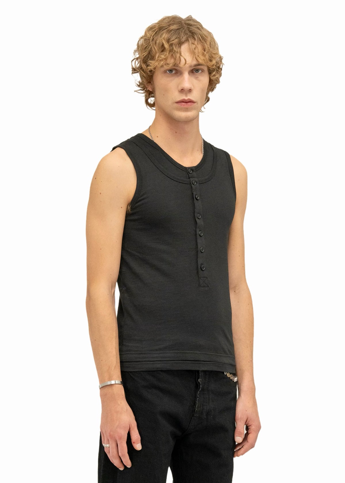 DOUBLE-LAYERED TANK TOP BLACK