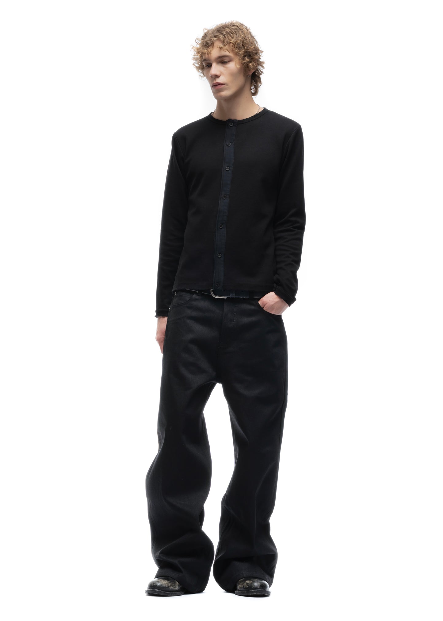 JAPANESE SELVEDGE LOOSE DENIM BLACK