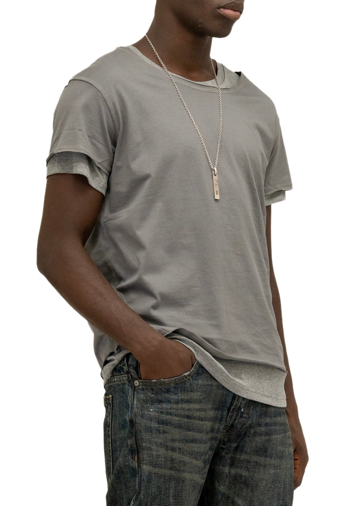 DOUBLE-LAYERED T-SHIRT GREY