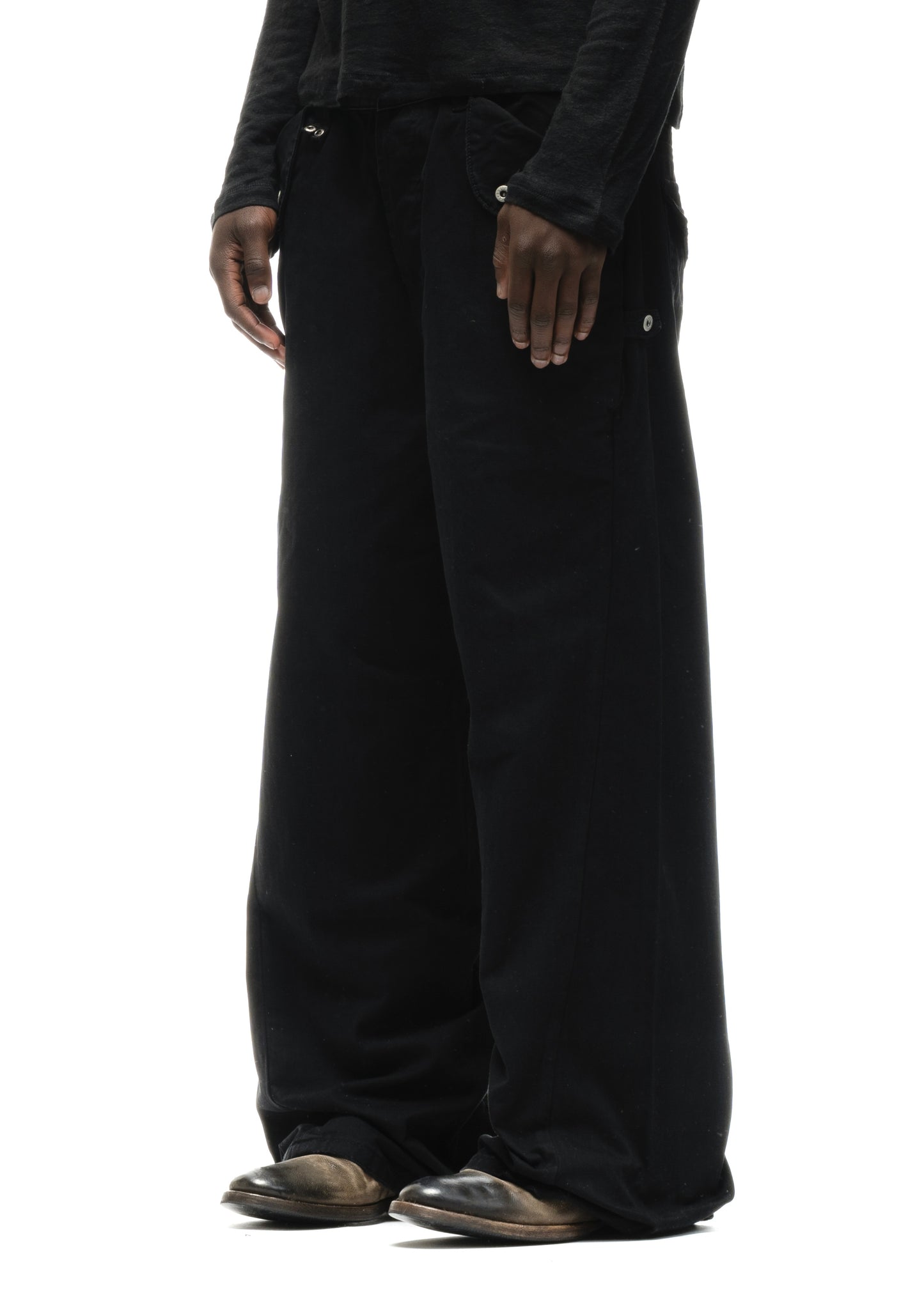 HERRINGBONE CUT BLACK