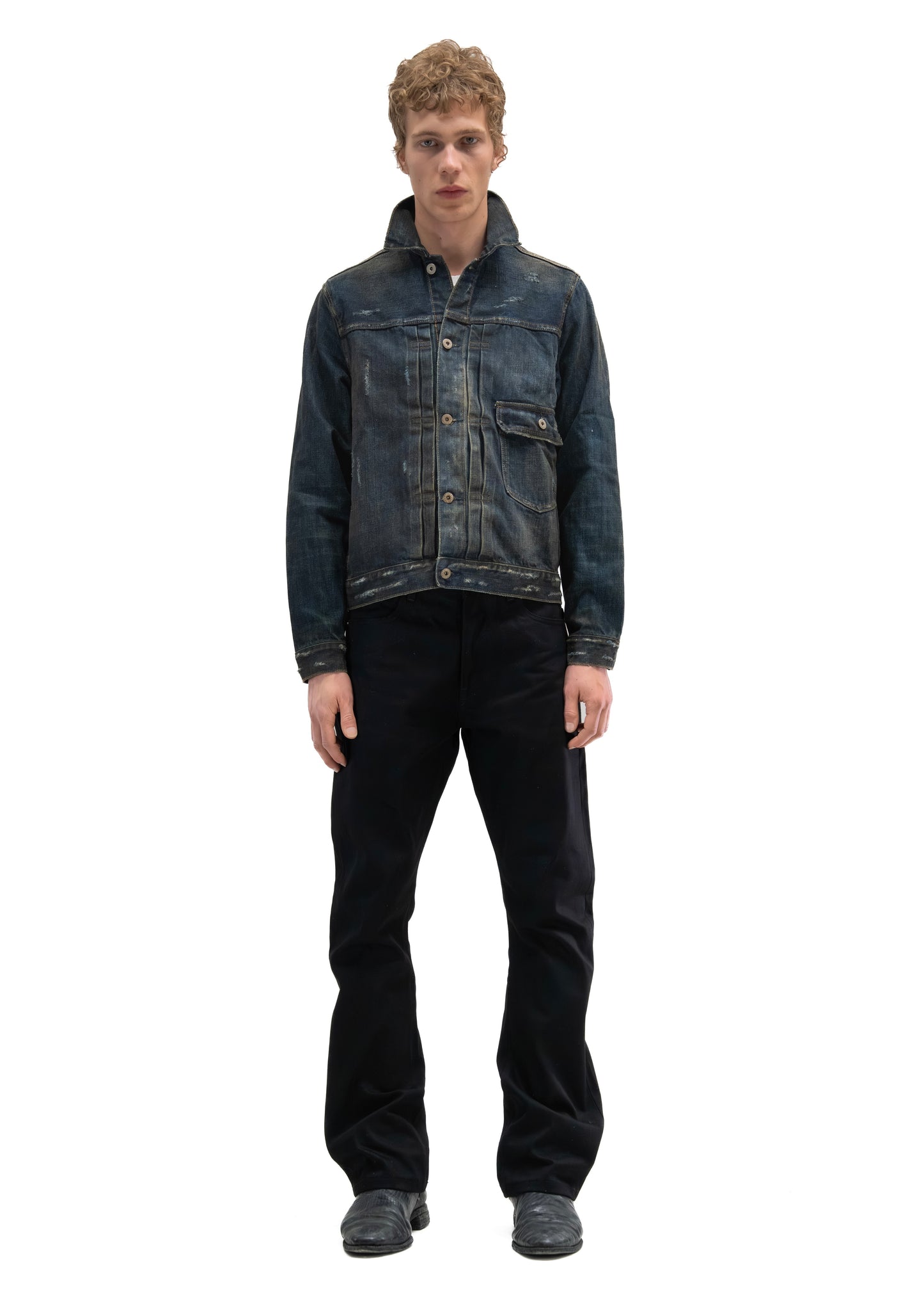 FADED BLUE DENIM TRUCKER