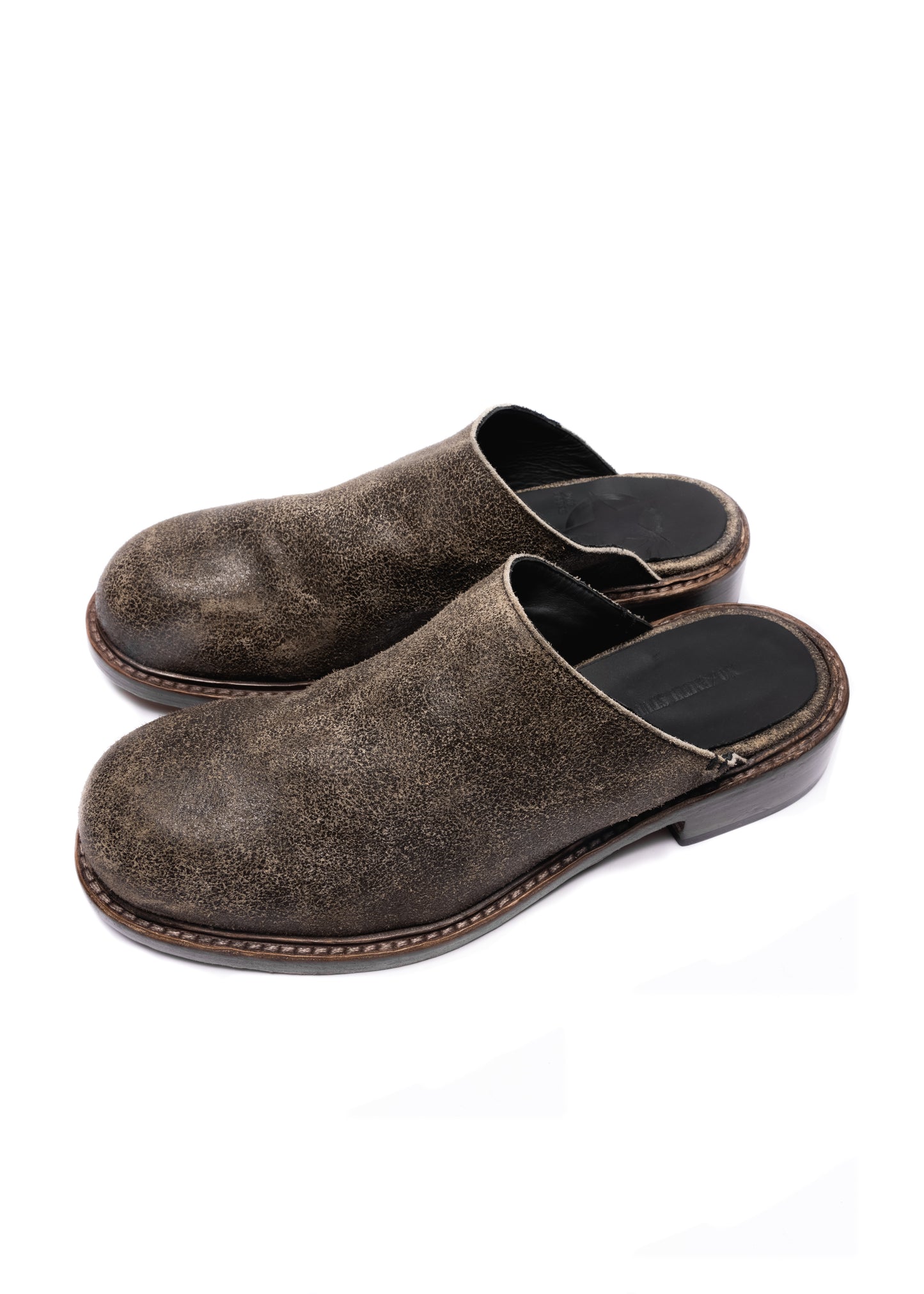 MULE USED GREY 002