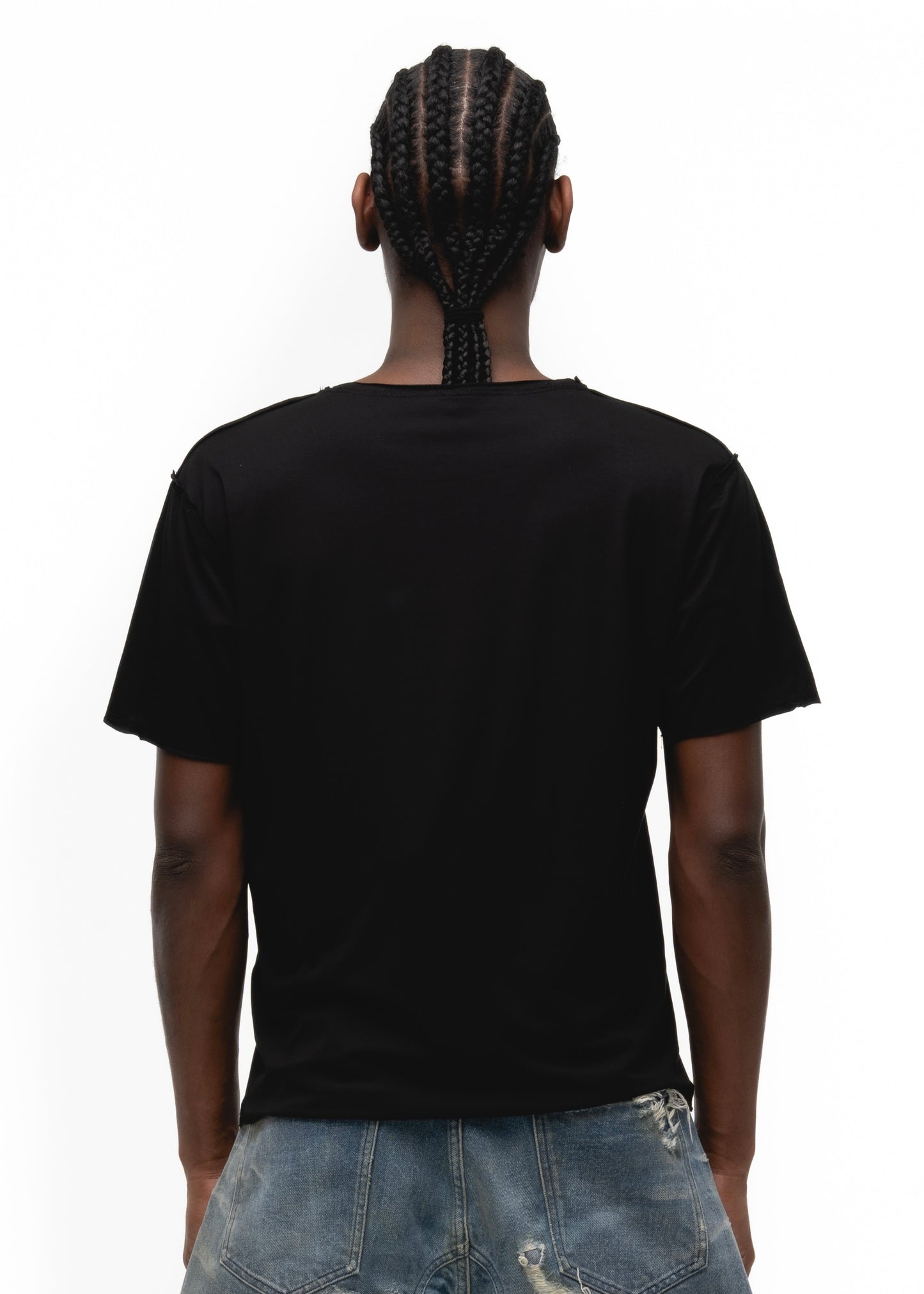 FUTURE-PAST V NECK BLACK