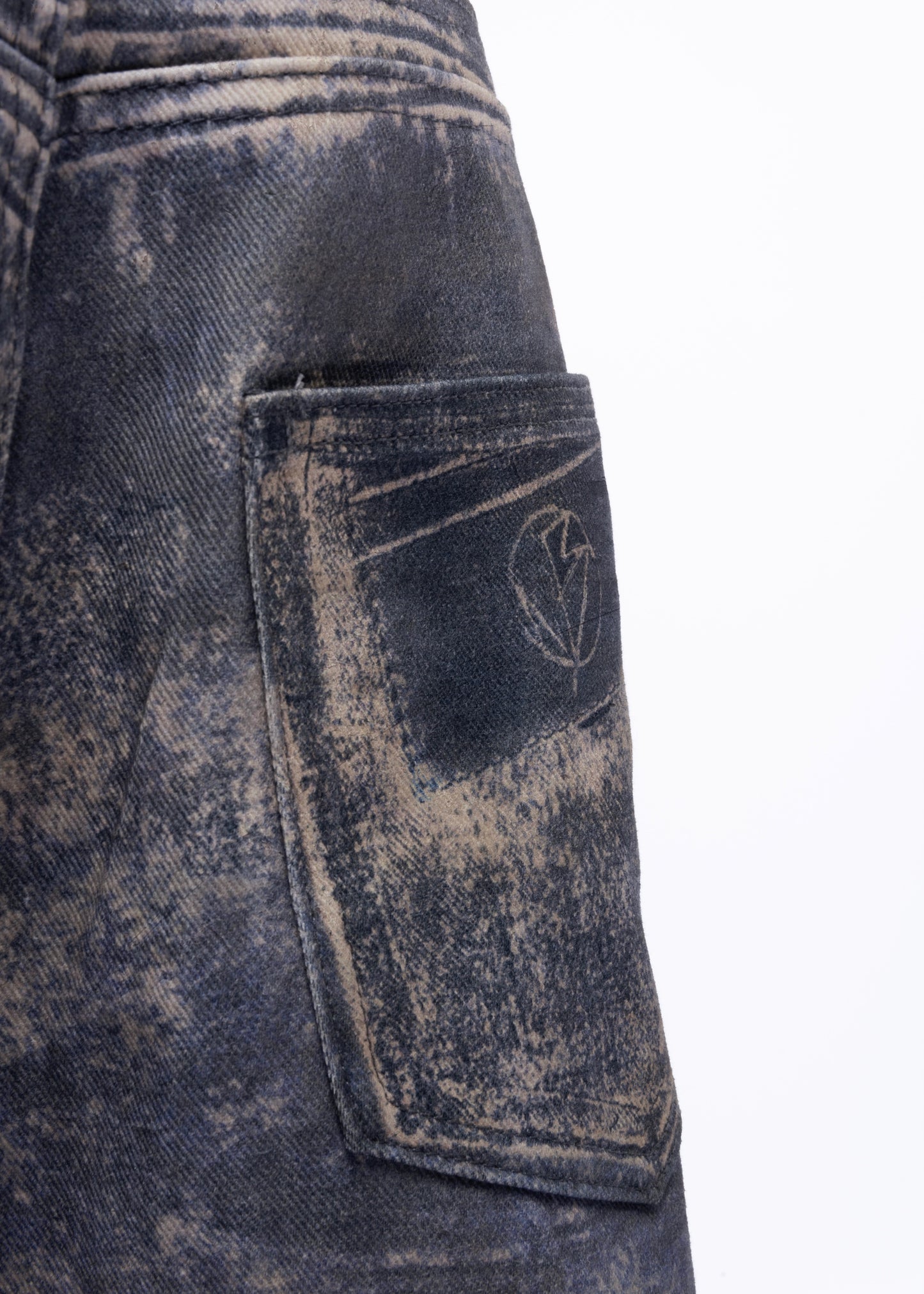 WHAT’S IN MY POCKET DENIM USED BLUE