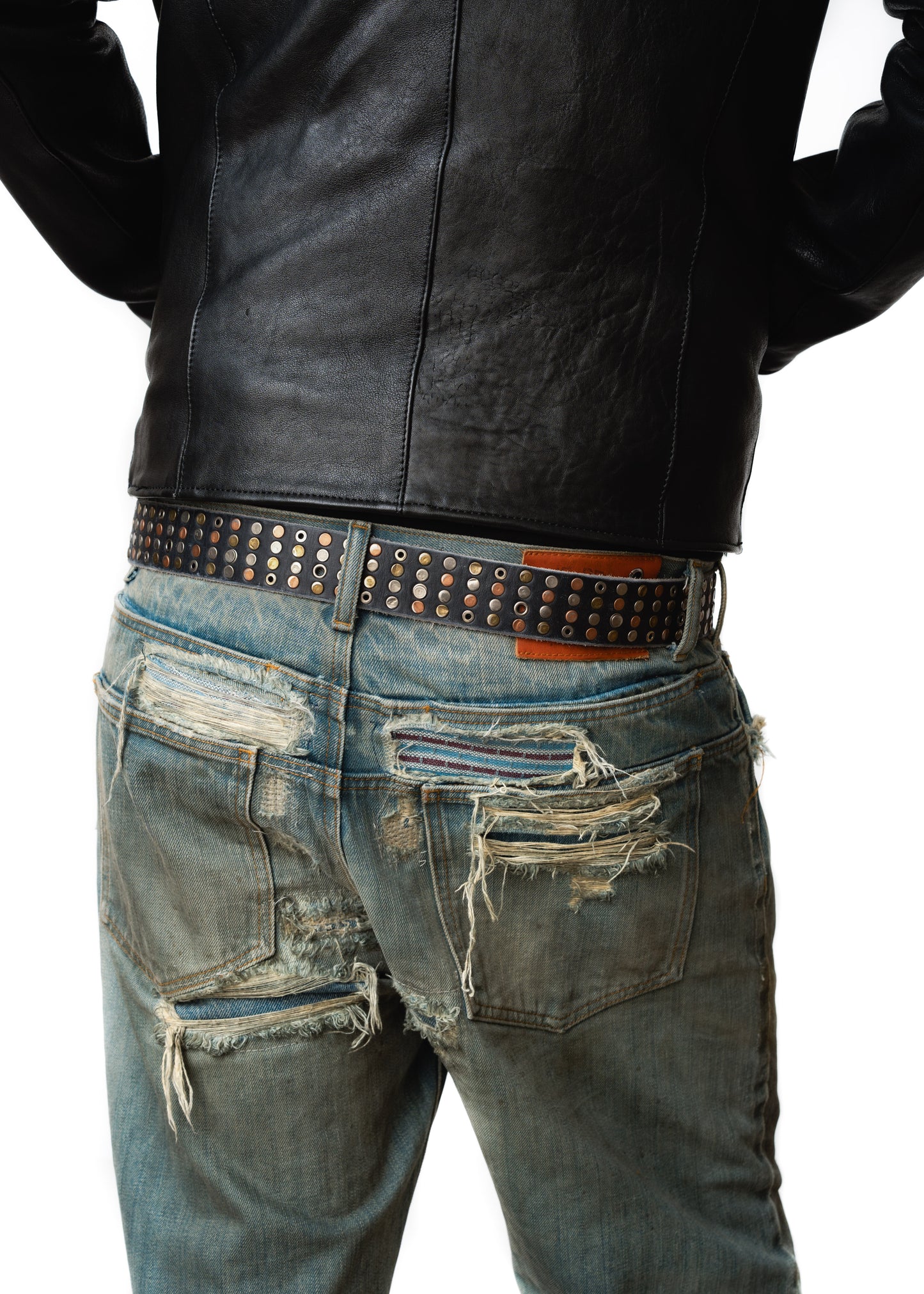 STUDS LEATHER BELT