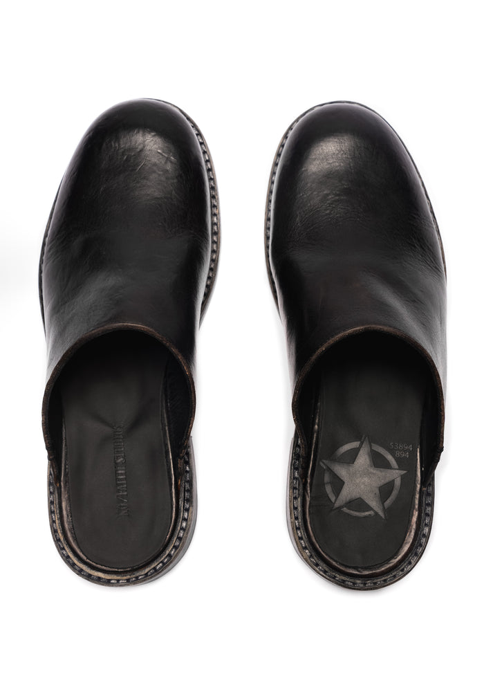 MULE BLACK 001