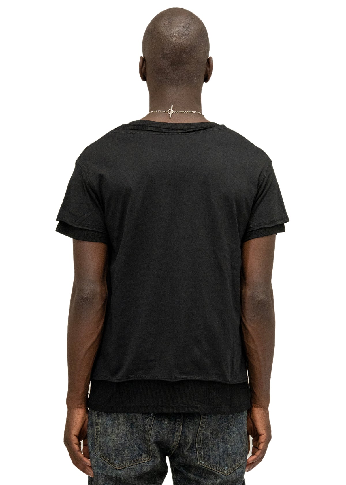 DOUBLE-LAYERED T-SHIRT BLACK
