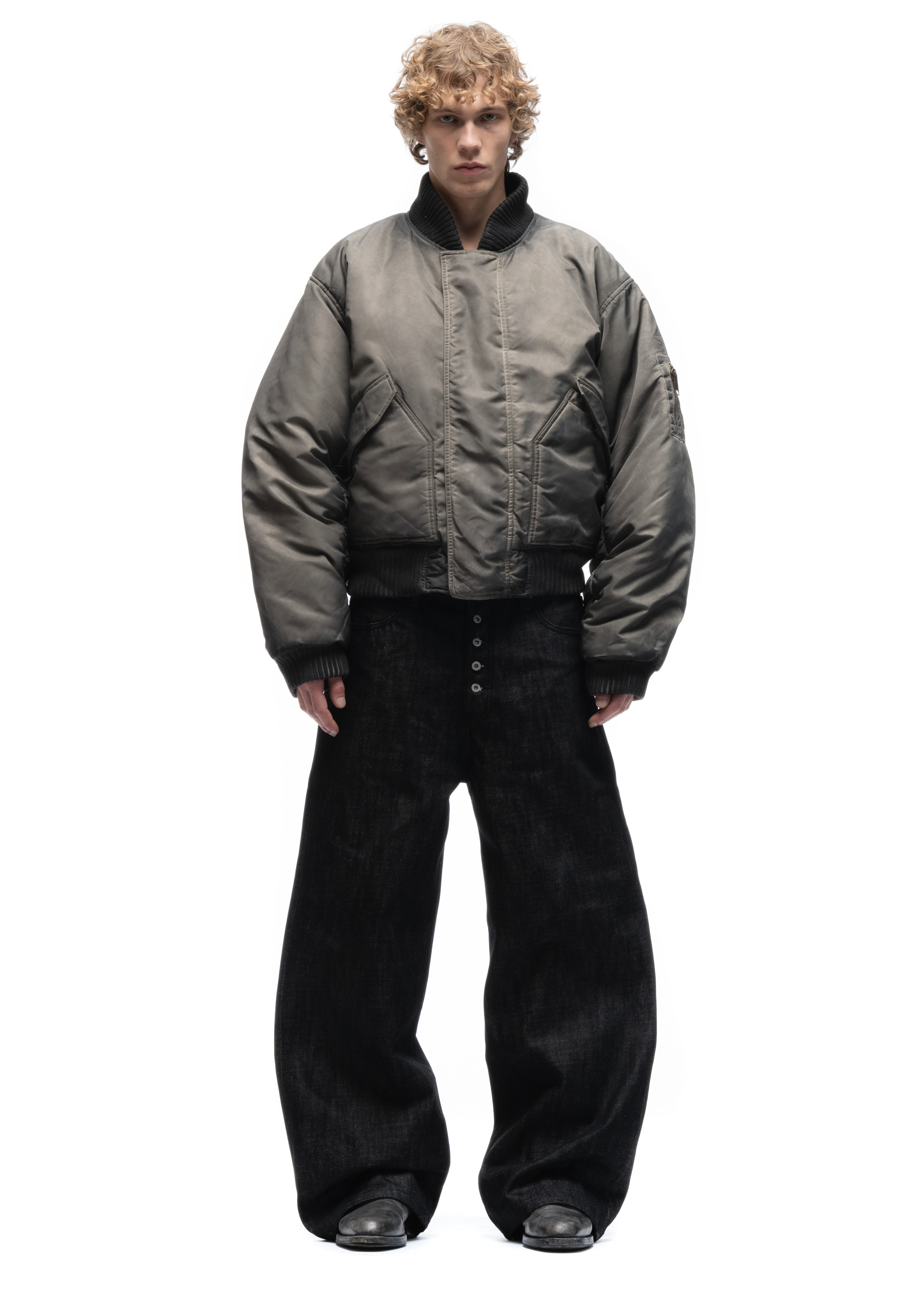 REVERSIBLE BASIC ONYX BOMBER JACKET BEIGE – NO/FAITH STUDIOS