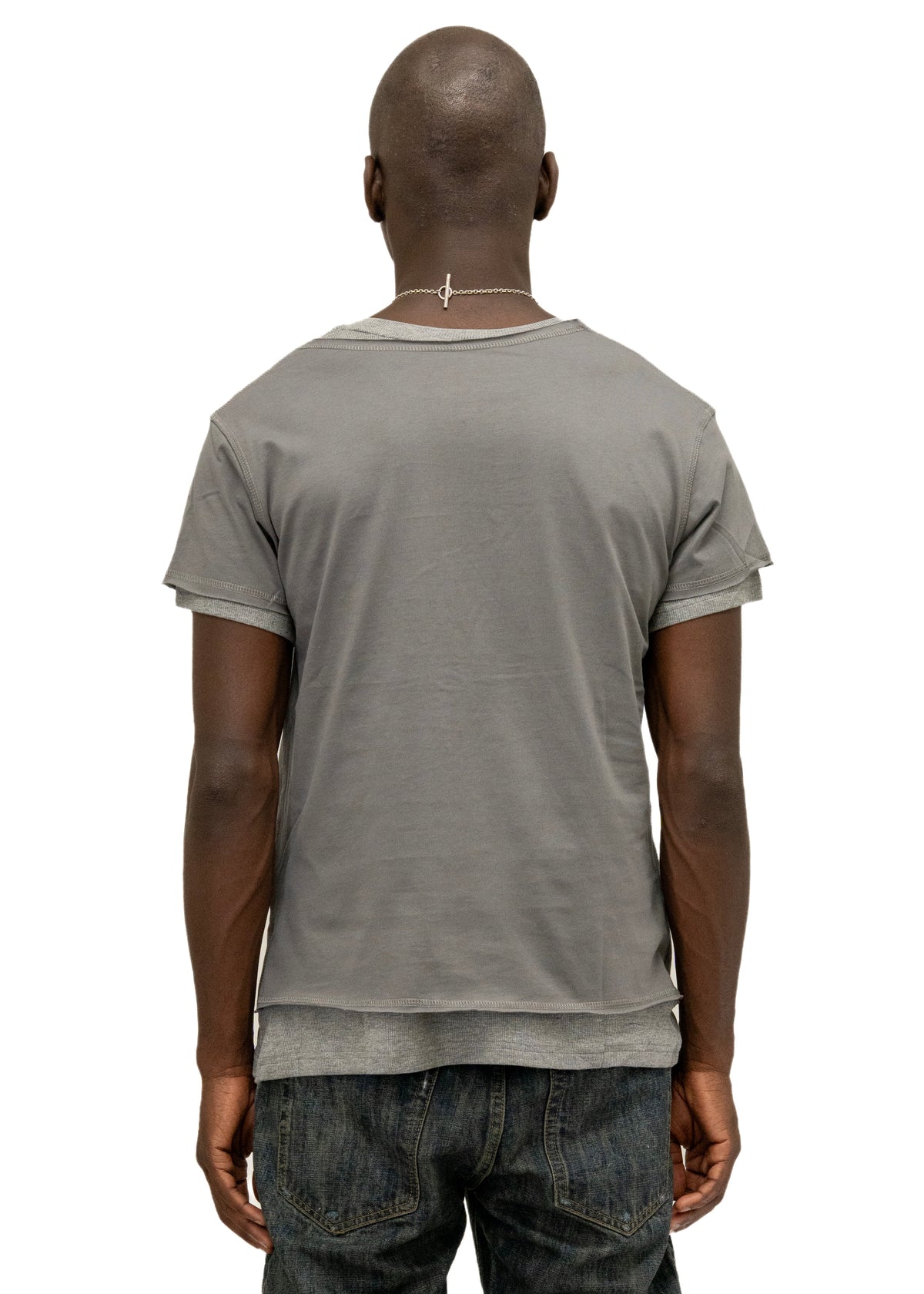 DOUBLE-LAYERED T-SHIRT GREY