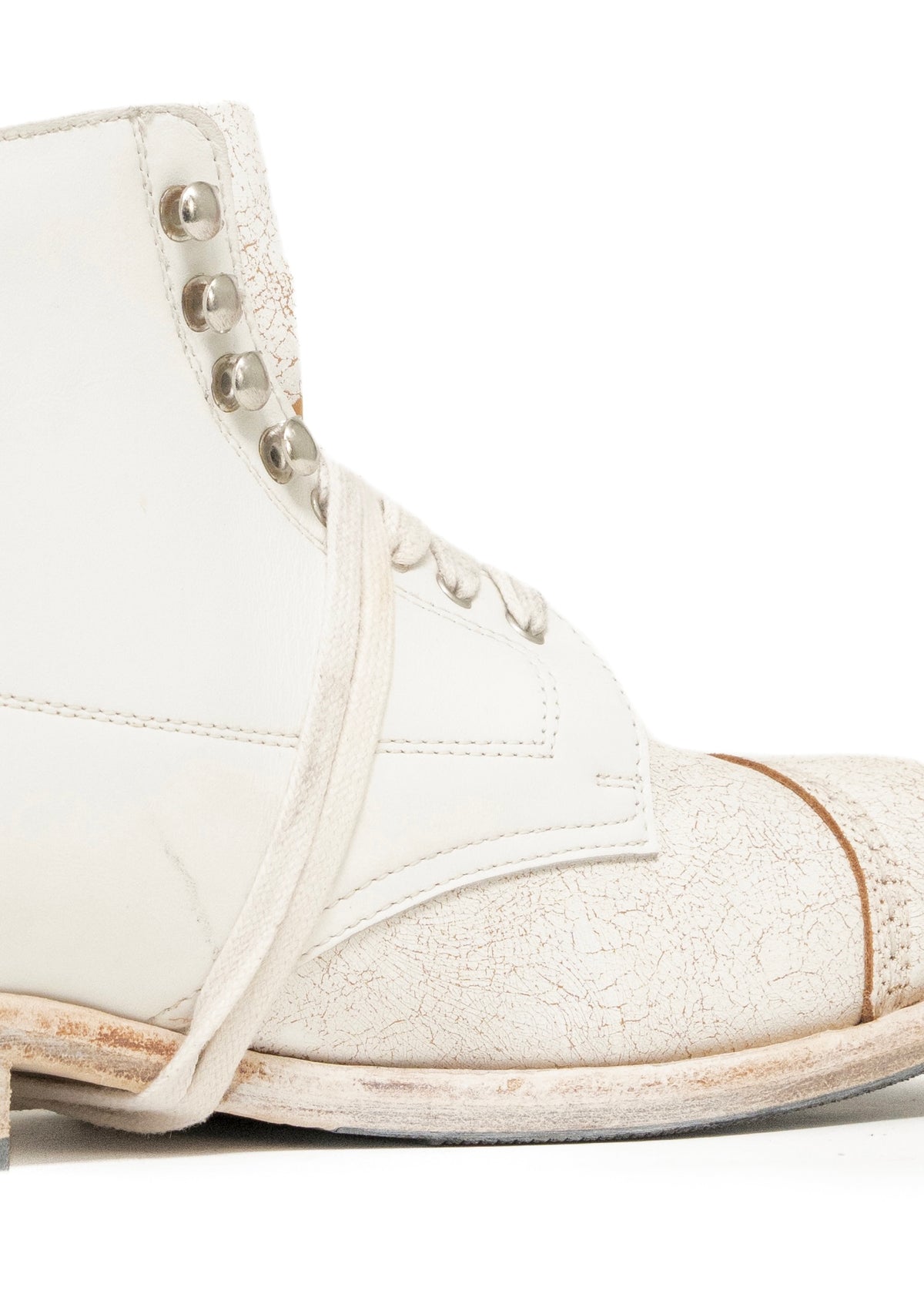 UTILITY BOOTS CRACKED WHITE