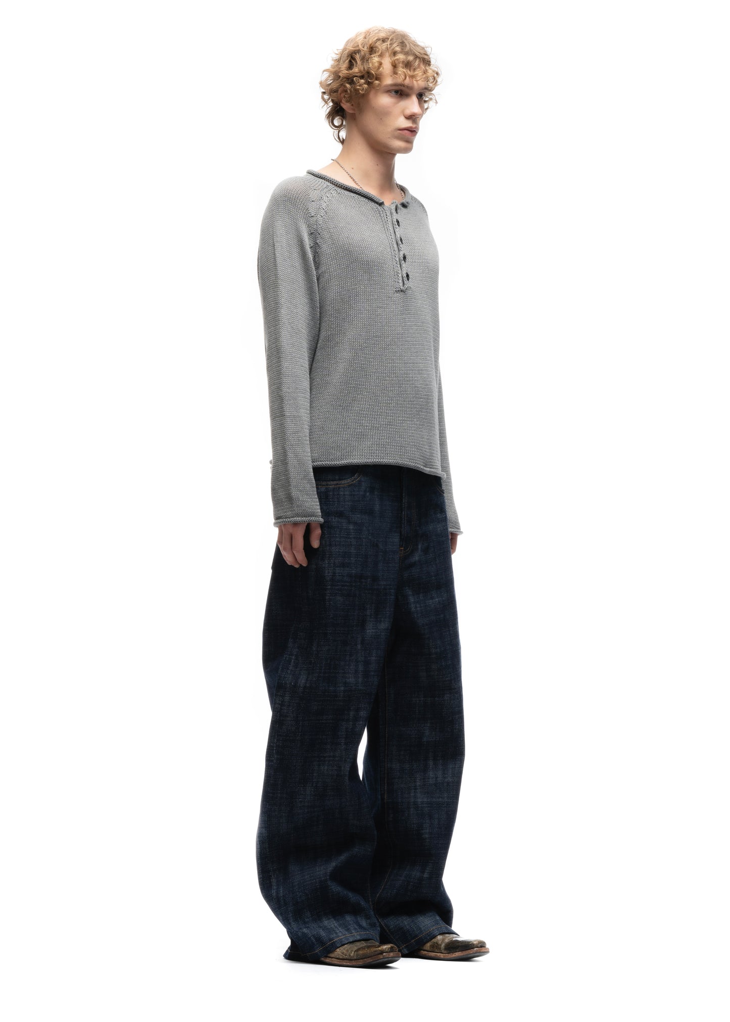 BUTTON KNIT SWEATER GREY