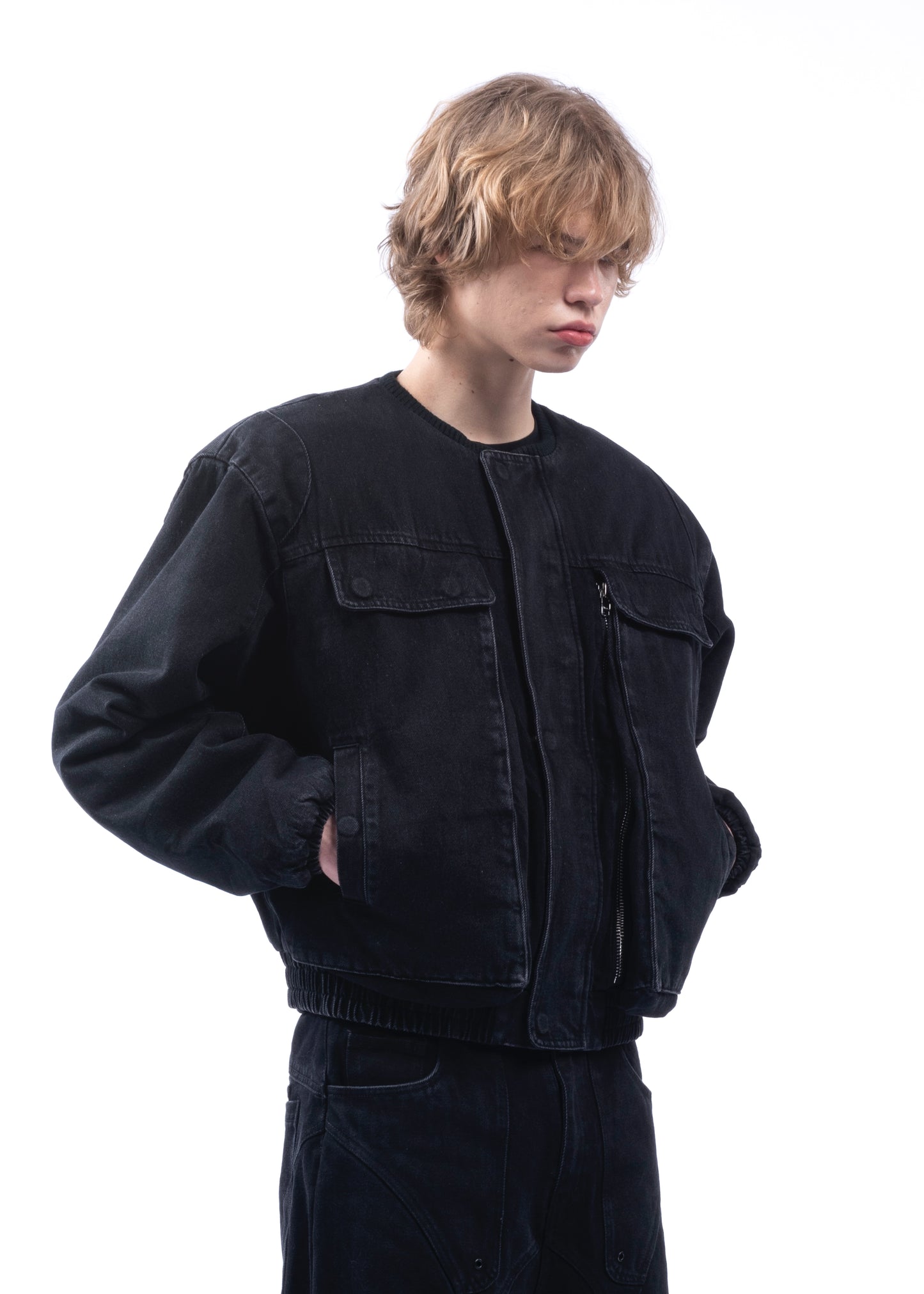 DENIM REMOVABLE SHOULDER BOMBER BLACK