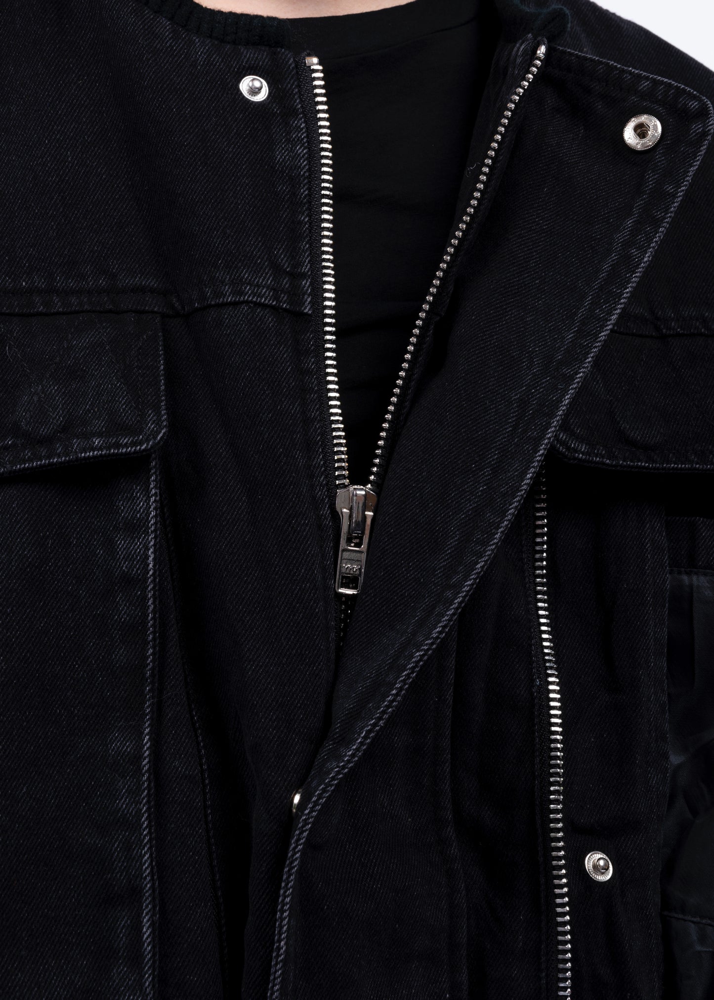 DENIM REMOVABLE SHOULDER BOMBER BLACK