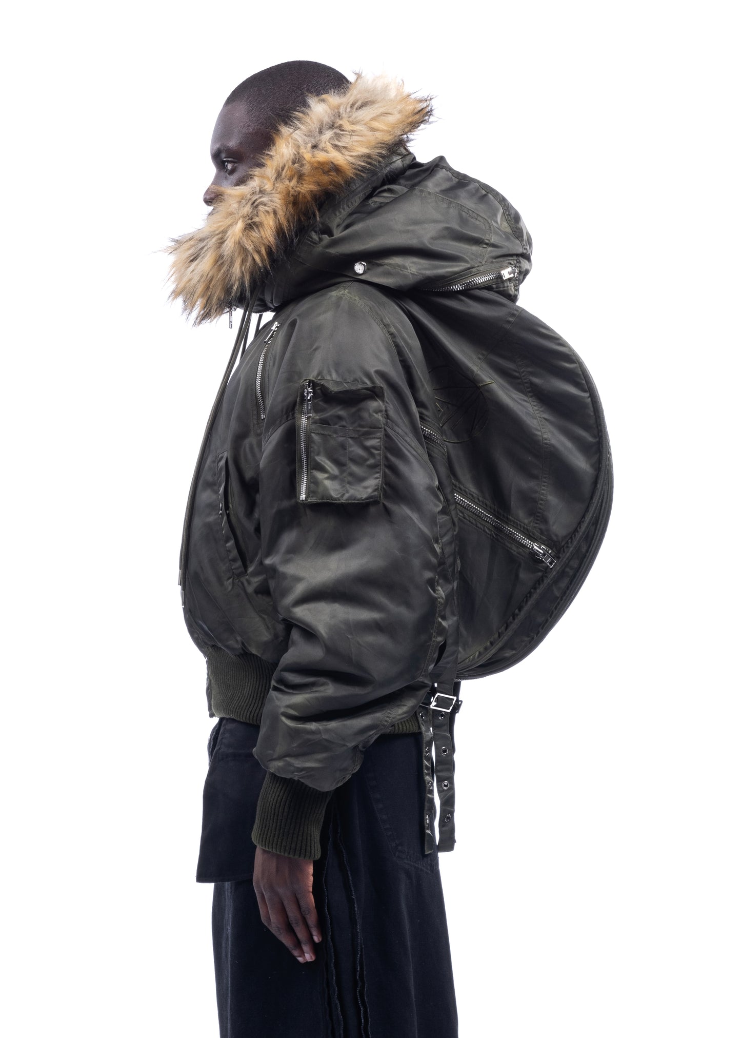 NYLON FUR  BACKPACK HOOD BOMBER