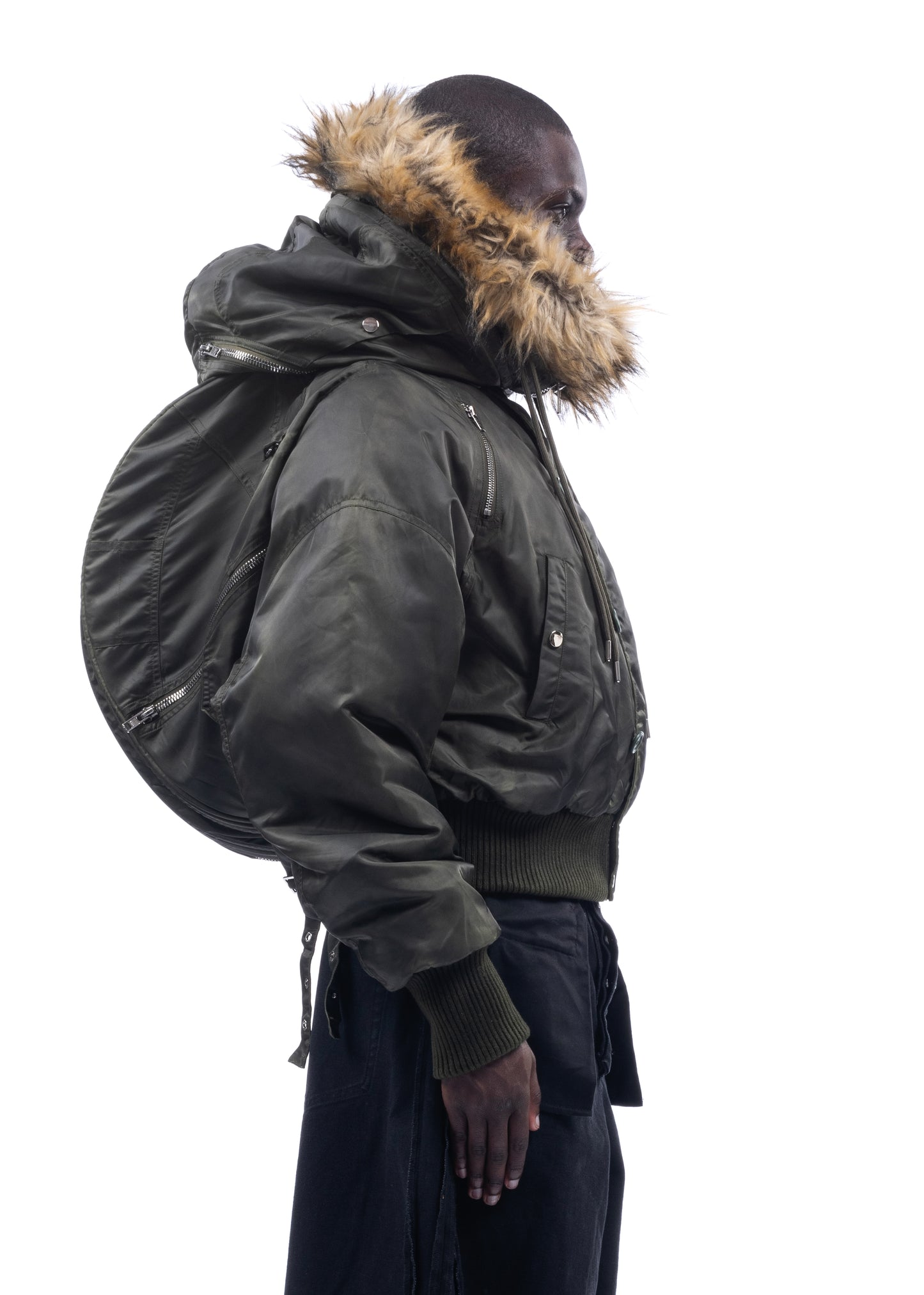 NYLON FUR  BACKPACK HOOD BOMBER