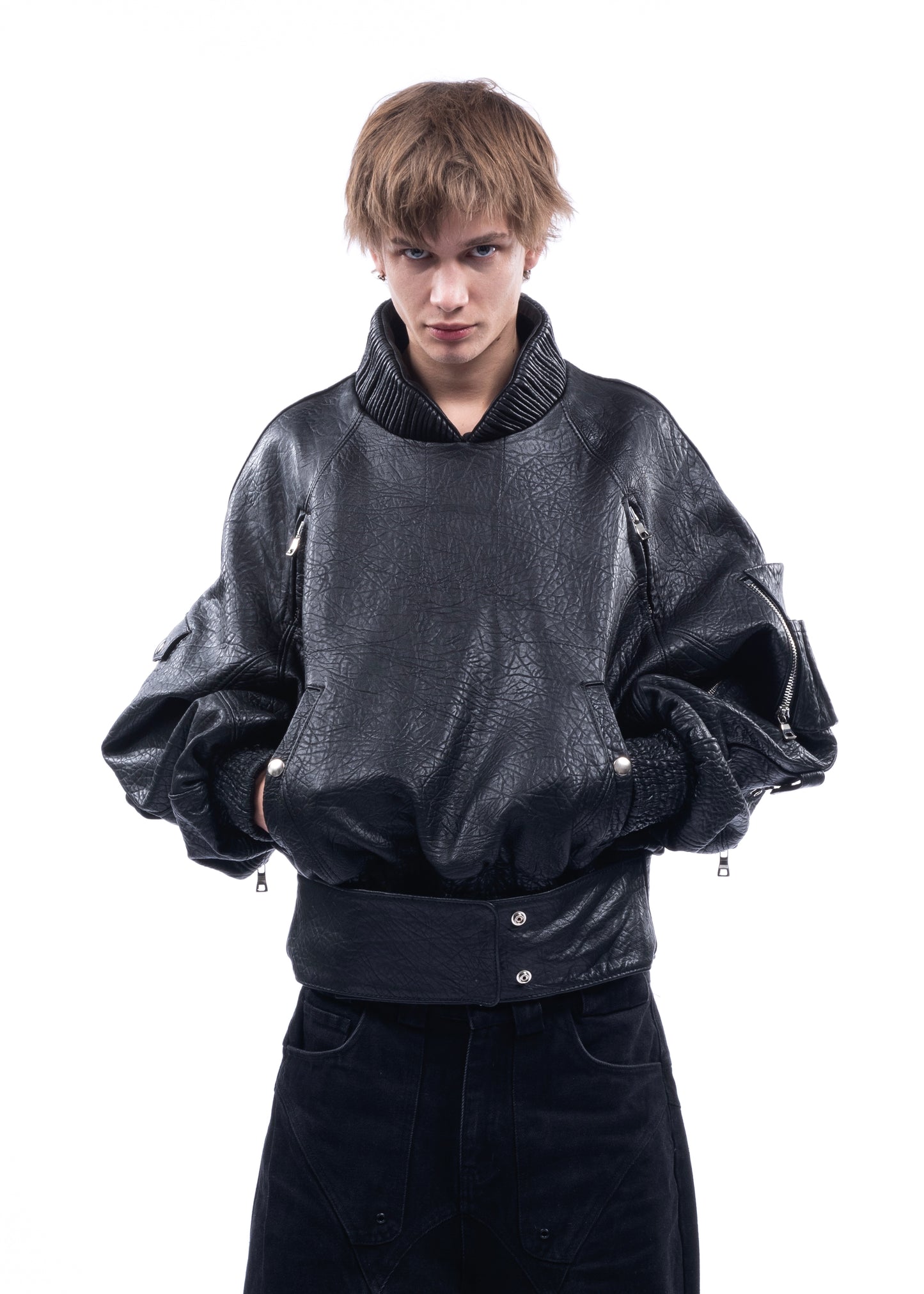 PULL OVER CONCRETE LEATHER  BOMBER