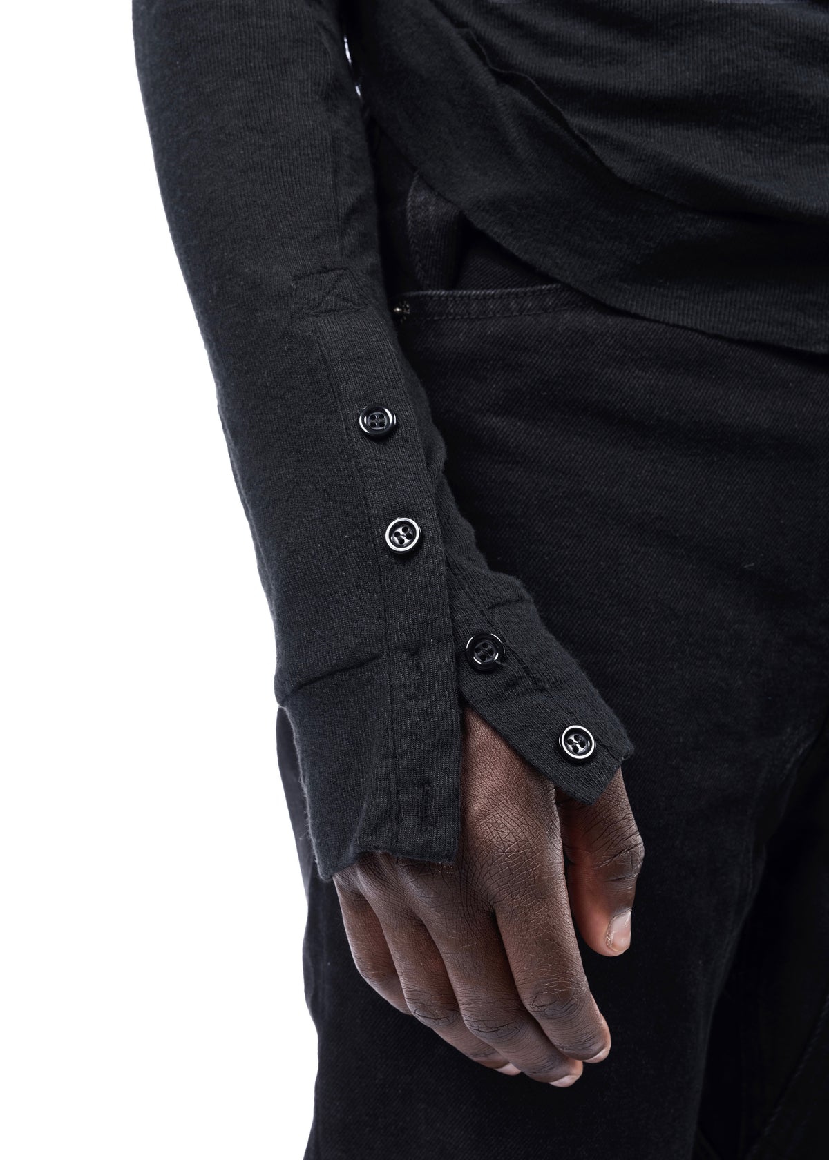DOUBLE-LAYERED BUTTON ORGANIC COTTON LONGSLEEVE BLACK