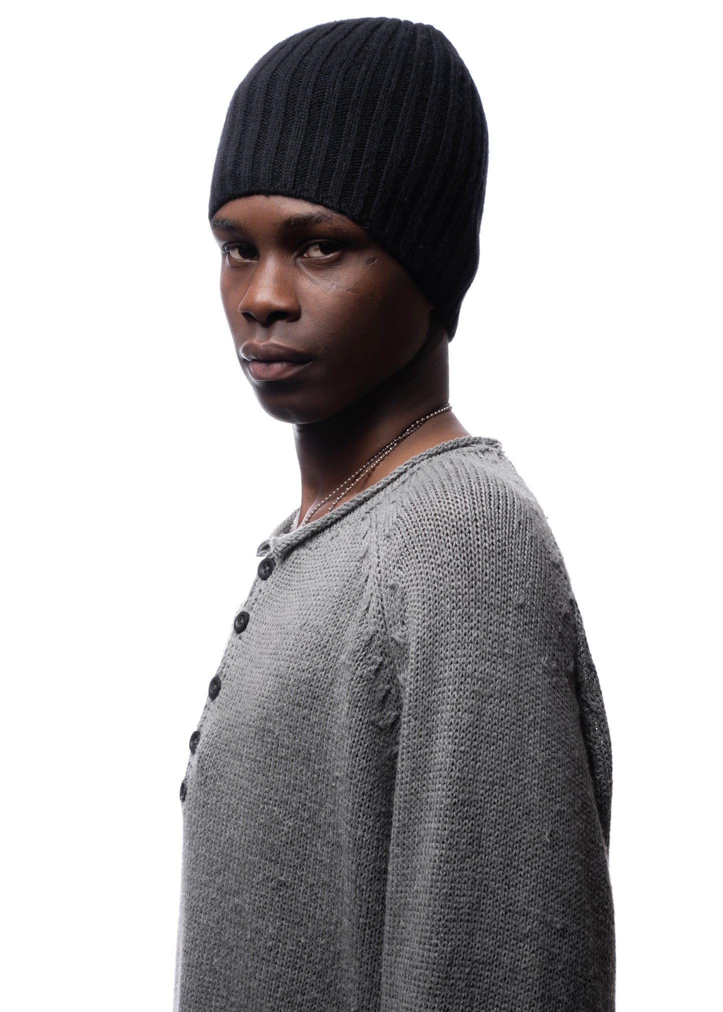 RIBBED WOOL BEANIE BLACK