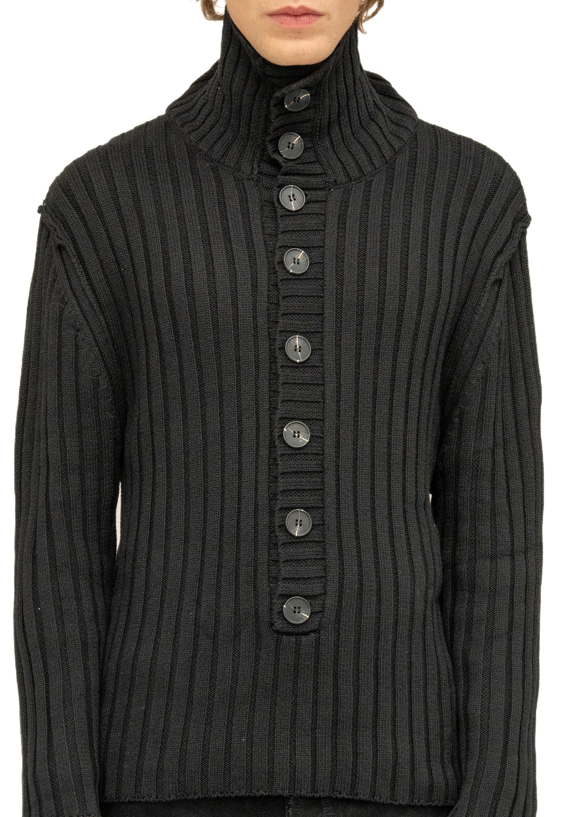 BUTTON LINE KNIT JUMPER BLACK