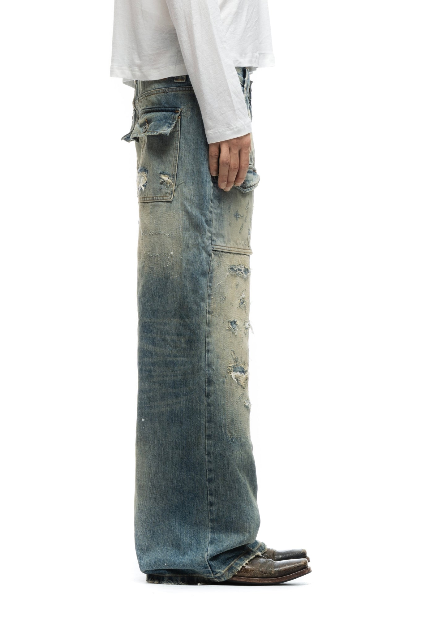 JAPANESE WORKERS CUT