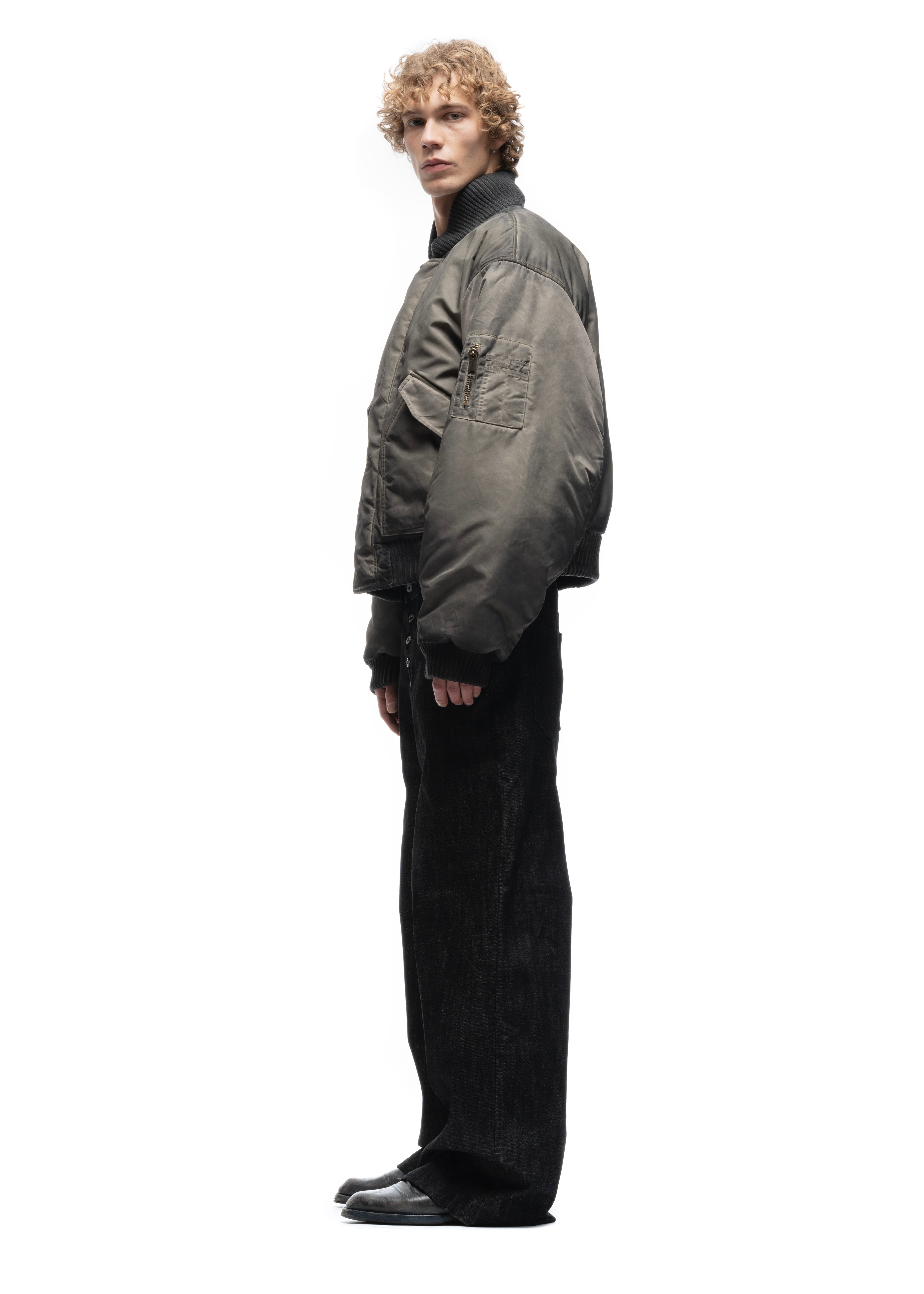 REVERSIBLE BASIC ONYX BOMBER JACKET BEIGE – NO/FAITH STUDIOS