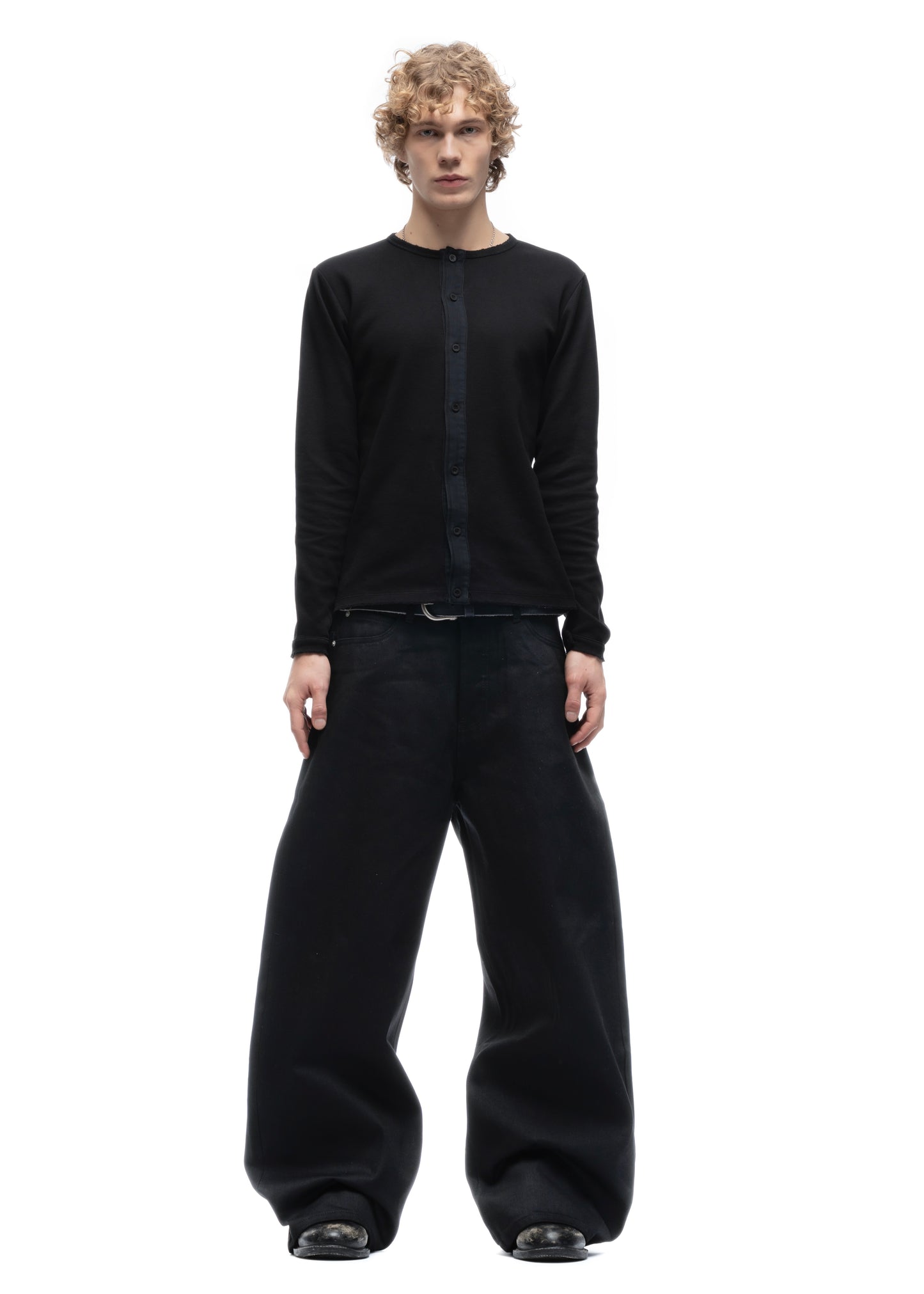 JAPANESE SELVEDGE ULTRA LOOSE DENIM BLACK