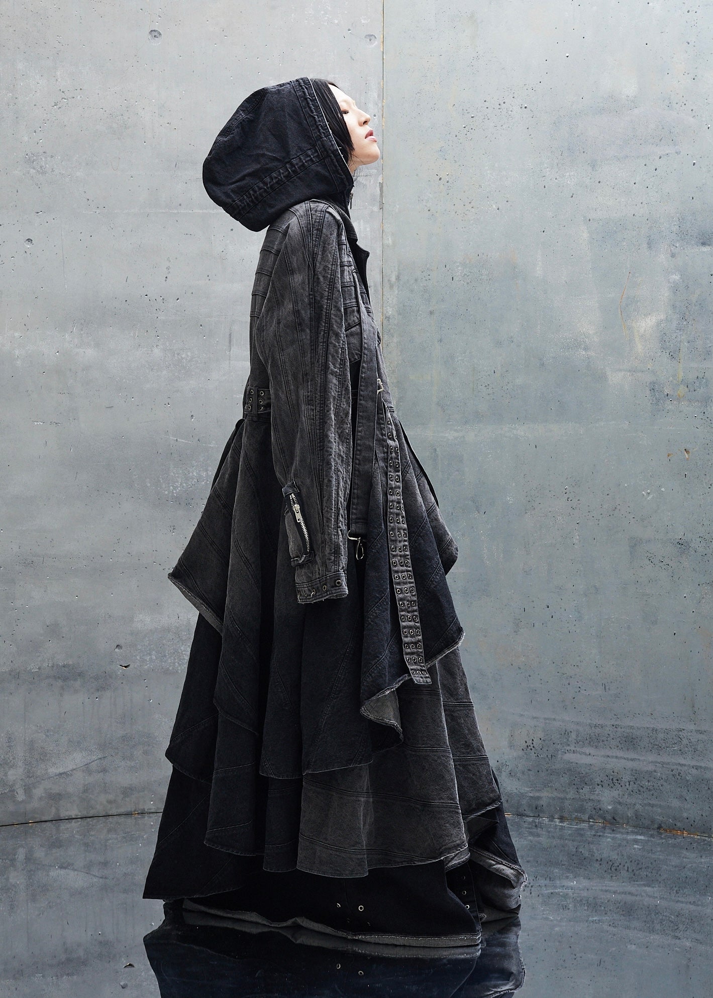 HEAVY FADED BLACK WAVE LAYERING DENIM COAT