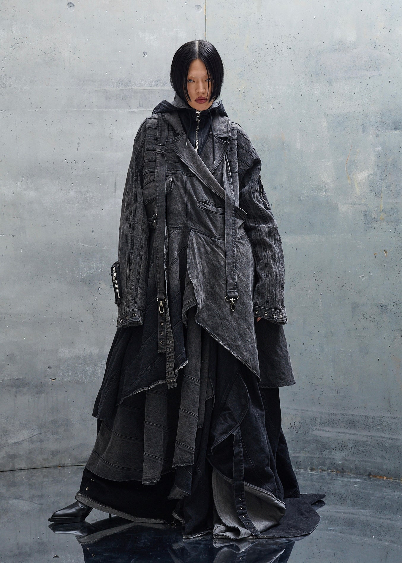 HEAVY FADED BLACK WAVE LAYERING DENIM COAT