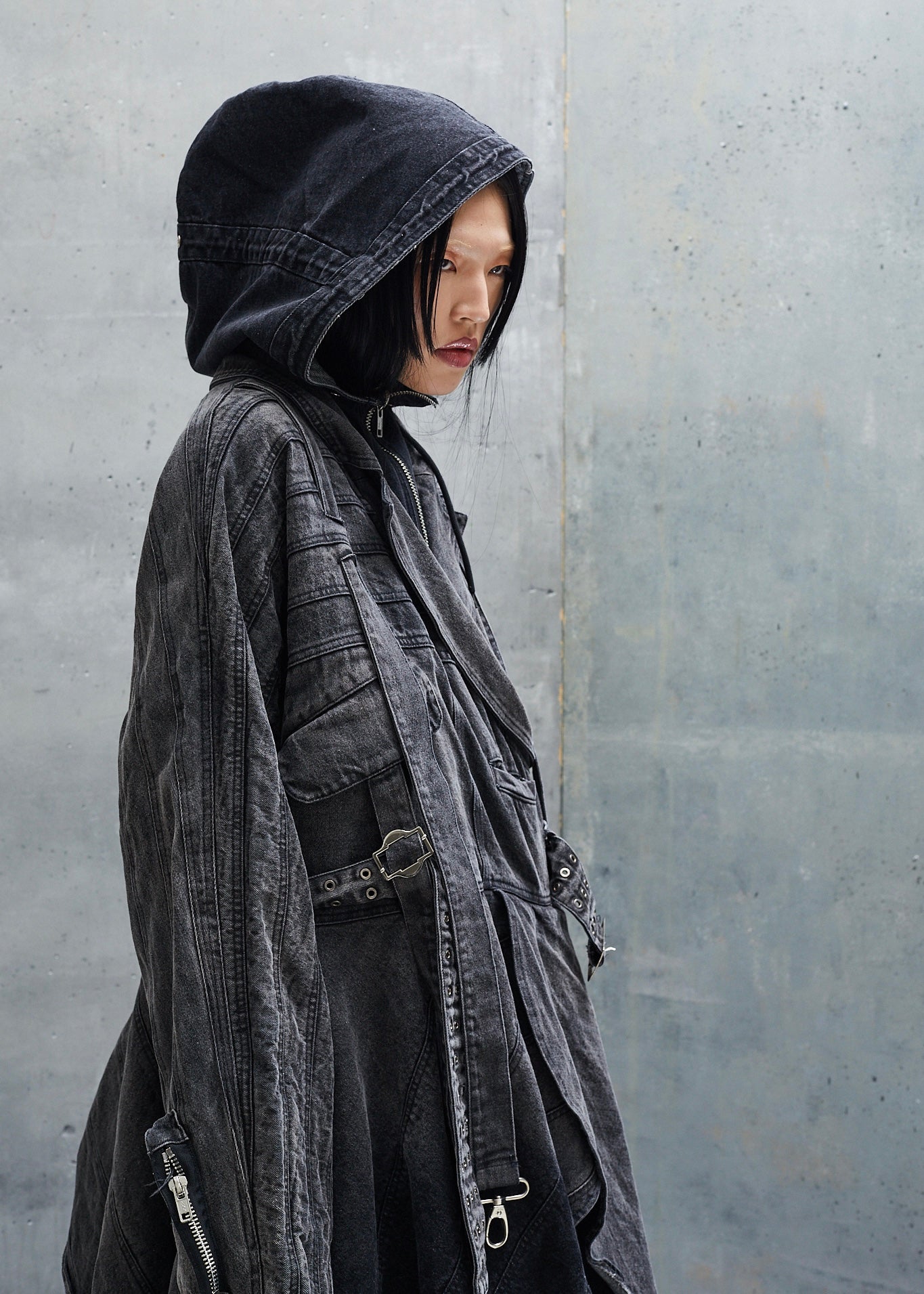 HEAVY FADED BLACK WAVE LAYERING DENIM COAT